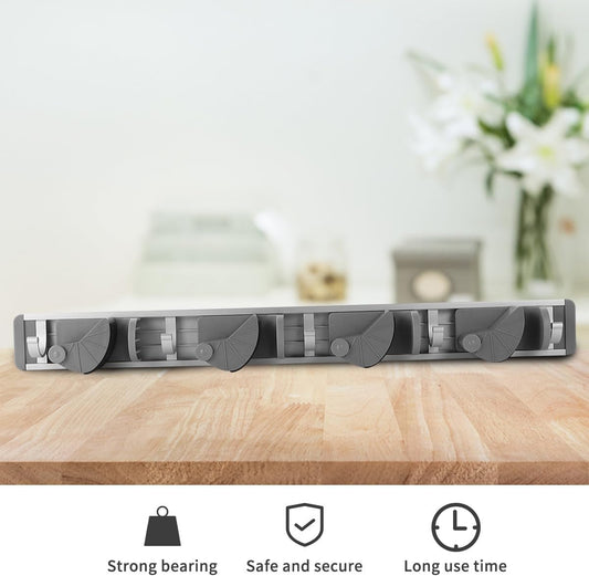 Toyvian Étagère à Balais Suspendue Murale En Aluminium Gris 4 Emplacements Suspendre 5 Crochets En Aluminium Support De Rangement Pour Balai à Franges Cuisine Jardin Et Buanderie