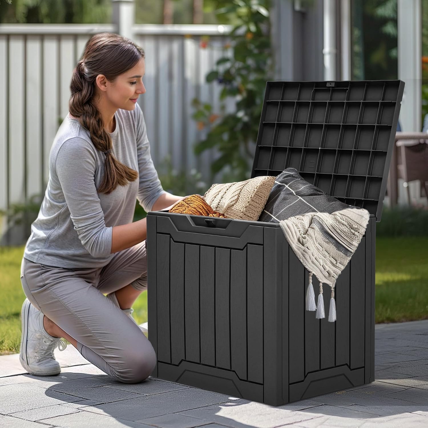  YITAHOME Boîte De Rangement D'extérieur En Résine De 100 Litres, Résistante à L'eau, Boîte De Rangement D'extérieur Pour Oreillers, Matériel De Jardin, Verrouillable En Toute Sécurité, Noir
